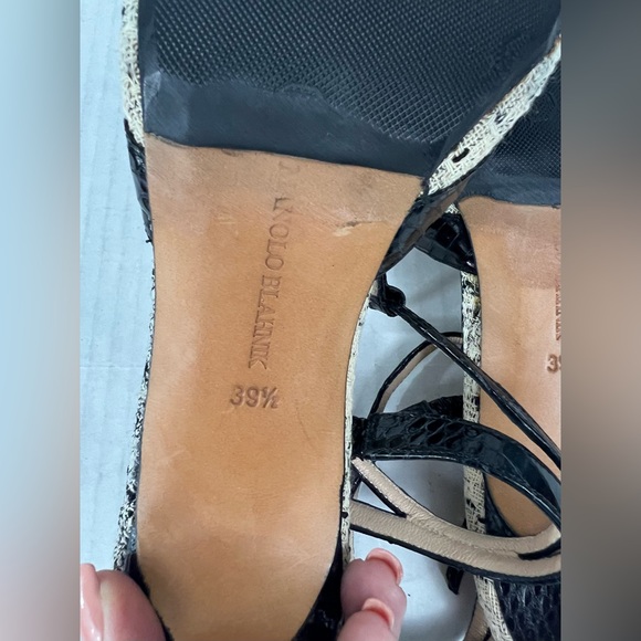 Manolo Blahnik T-Strap Heels – Black Leather & Tweed – Size 39½ - Picture 14 of 16